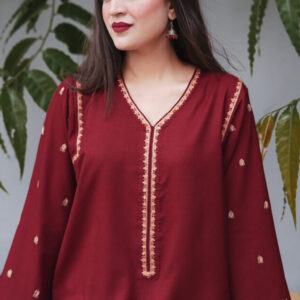 Asling Hit Volume Embroidered Dhanak 3Pc